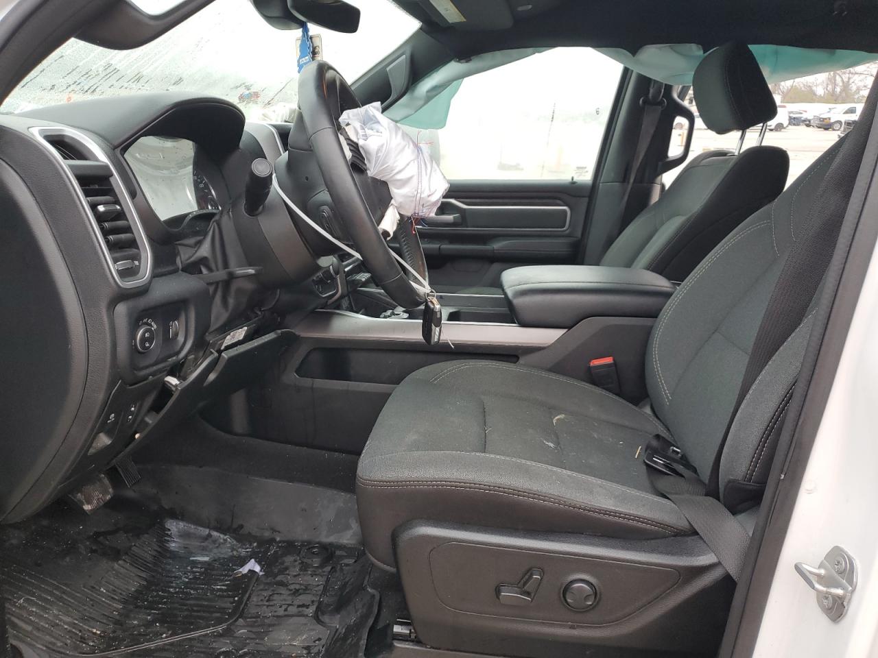 2022 RAM 1500 BIG HORN/LONE STAR VIN:1C6SRFFT2NN384612