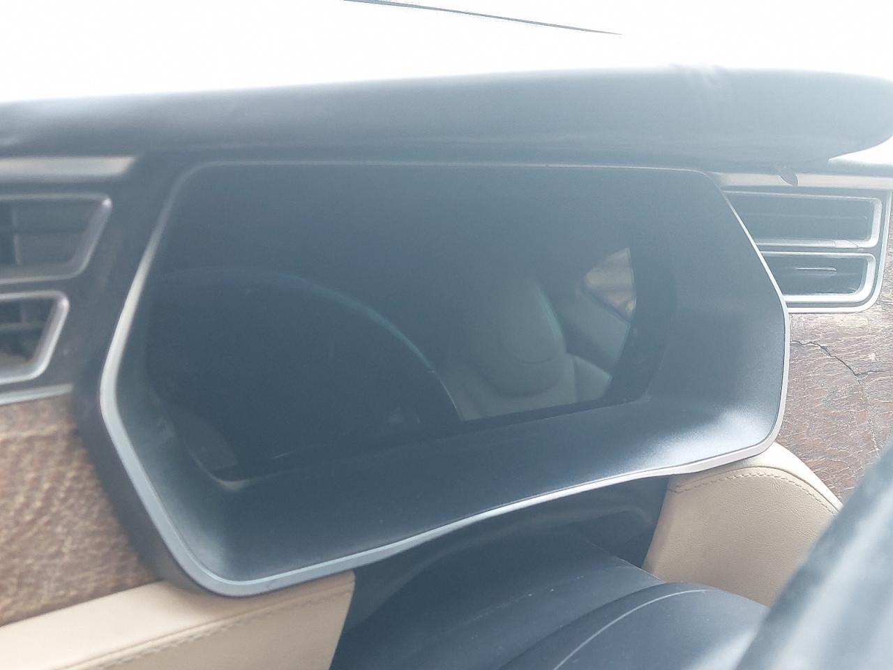 2017 TESL MODEL S VIN:5YJSA7E20HF******