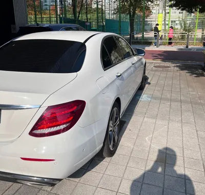 2019 Mercedes-Benz E 300 VIN: