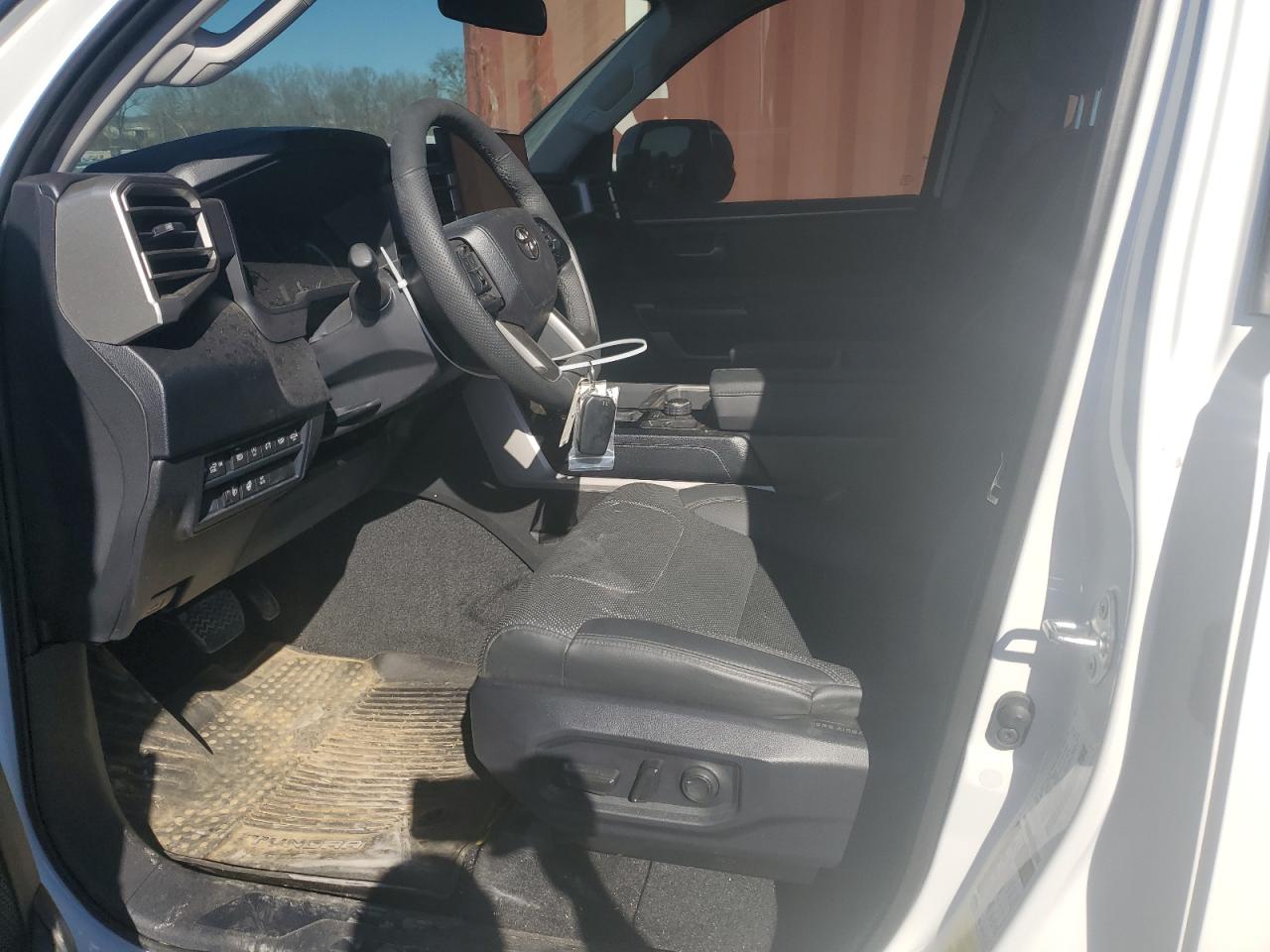 2024 TOYOTA TUNDRA CREWMAX SR VIN:5TFLA5DB8RX231025