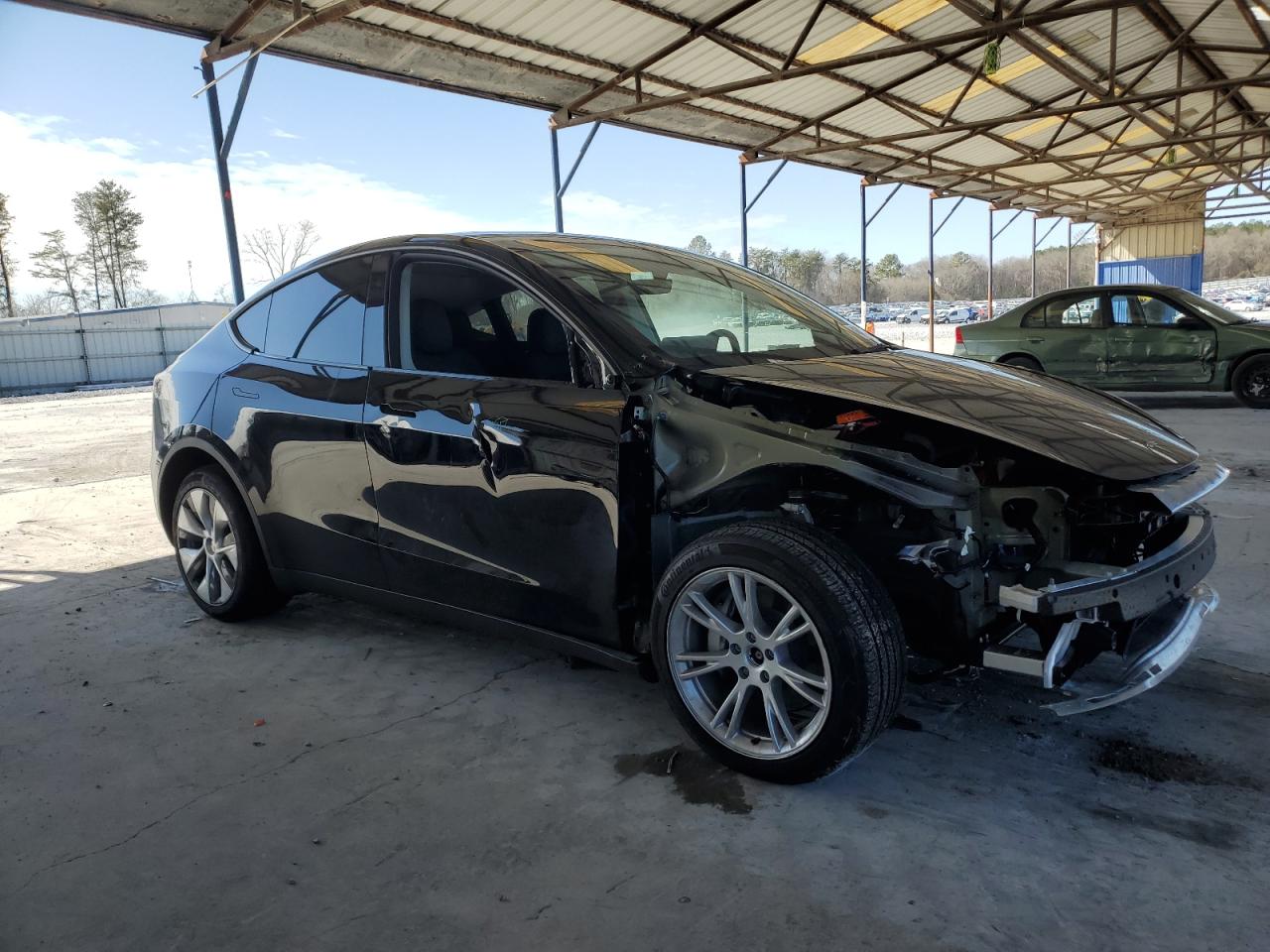 2024 TESLA MODEL Y  VIN:7SAYGDEE3RF983588