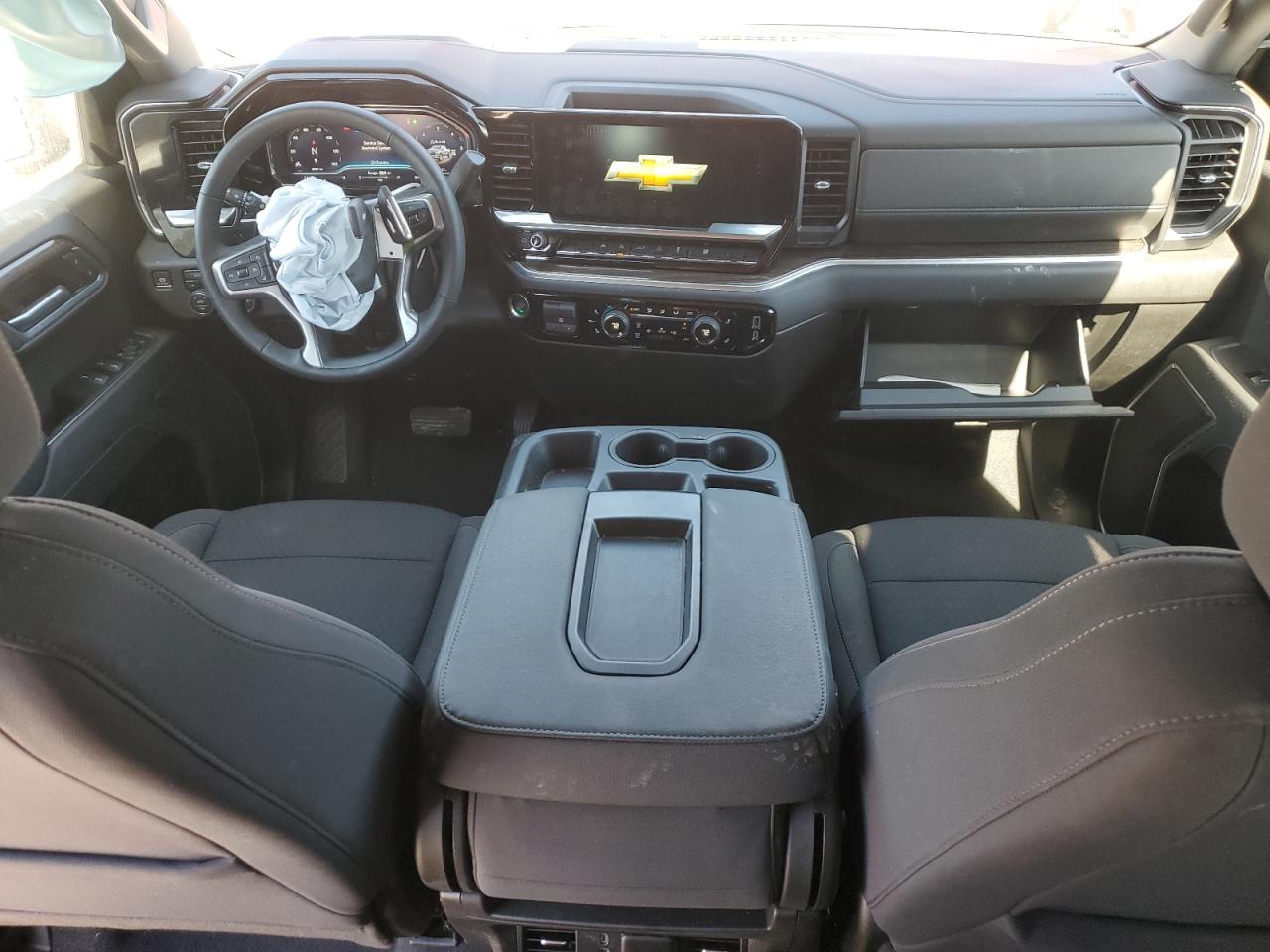 2024 CHEVROLET SILVERADO K1500 LT VIN:1GCUDDED3RZ339580