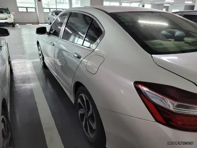 2016 Honda Accord VIN: