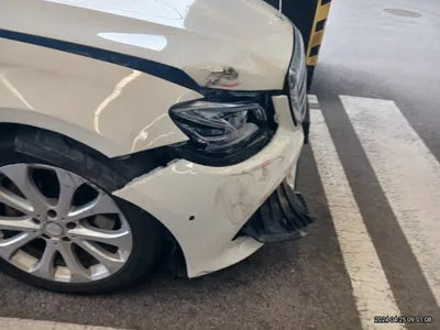 2016 Mercedes-Benz E 220 VIN: