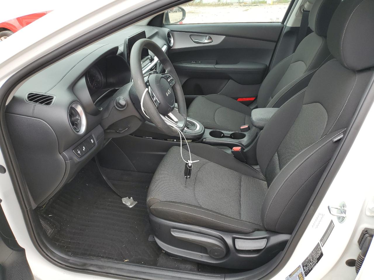 2022 KIA FORTE FE VIN:3KPF24AD2NE499833