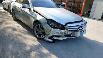 2015 Mercedes-Benz E 220 WDDHF0AB6GB215212 VIN:WDDHF0AB6GB215212