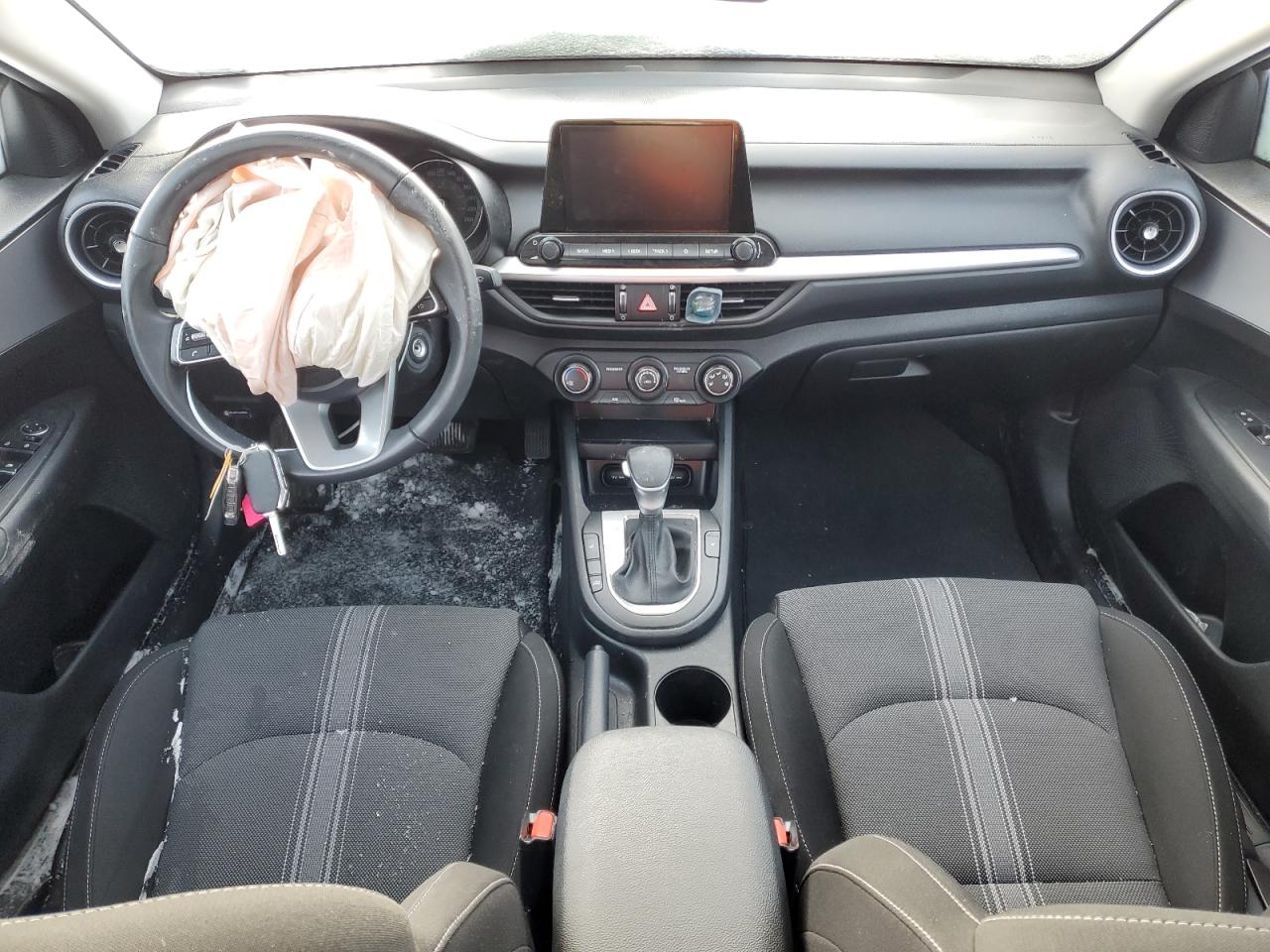 2023 KIA FORTE LX VIN:3KPF24AD2PE695967
