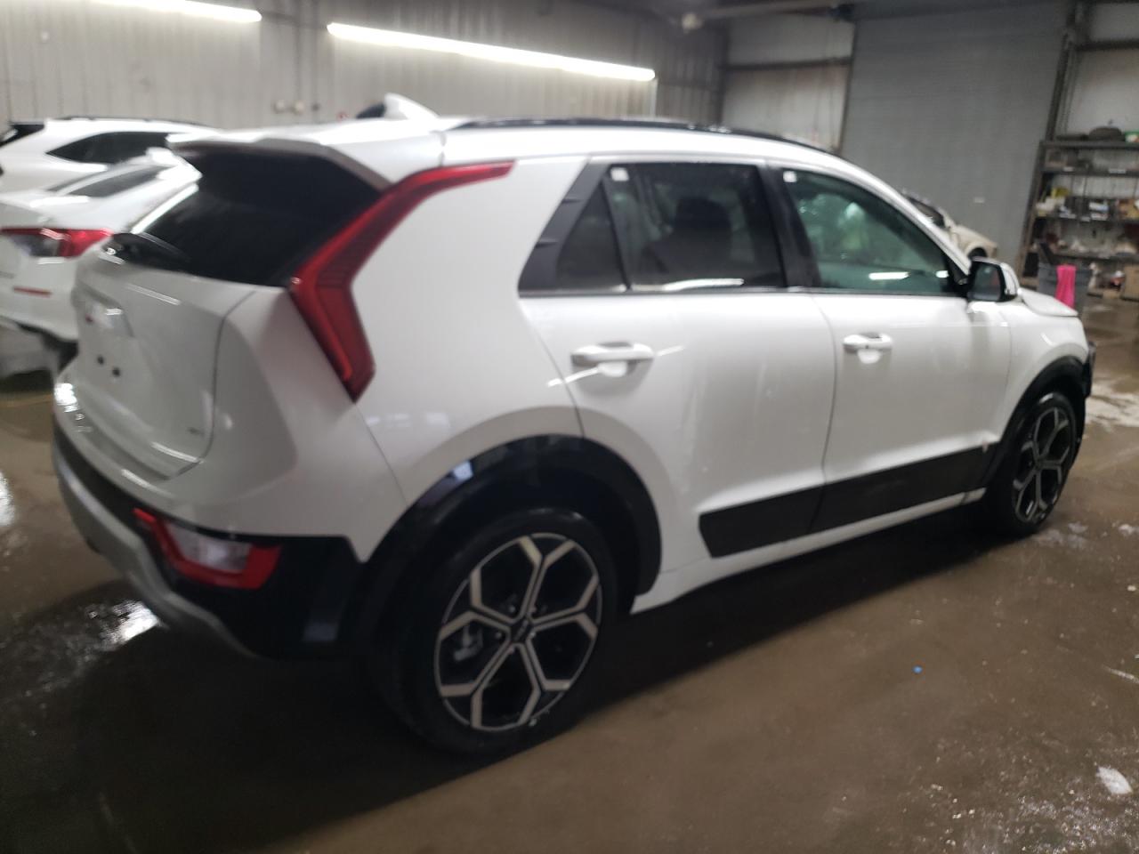 2024 KIA NIRO EX VIN:KNDCR3LE8R5148957