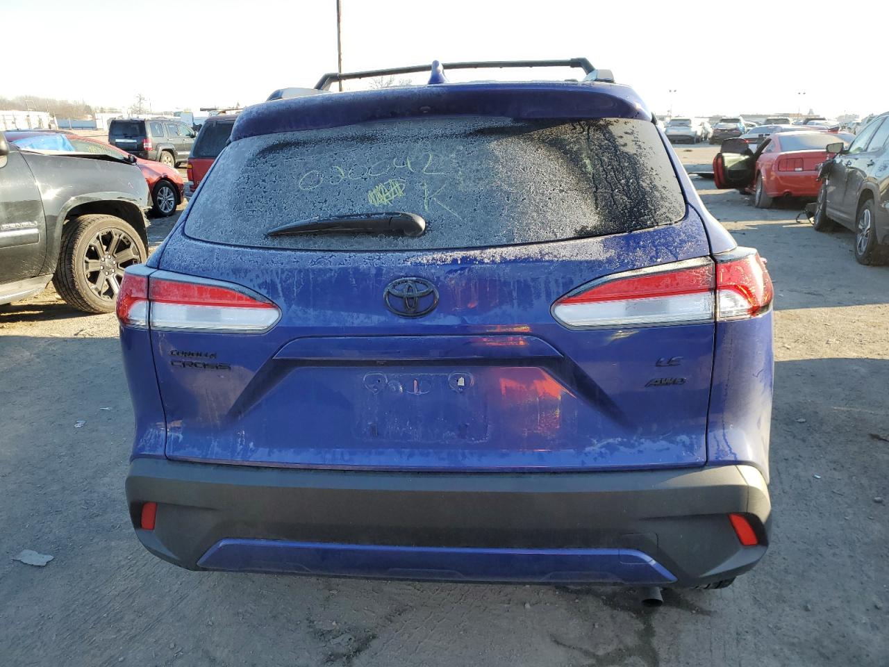 2022 TOYOTA COROLLA CROSS LE VIN:7MUCAABG9NV020042