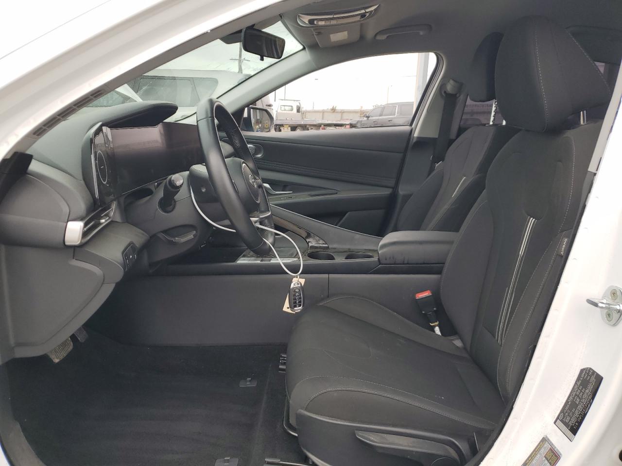 2023 HYUNDAI ELANTRA SEL VIN:5NPLS4AG1PH091867