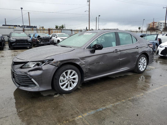 2024 TOYOTA CAMRY LE VIN:4T1C11AK2RU870477