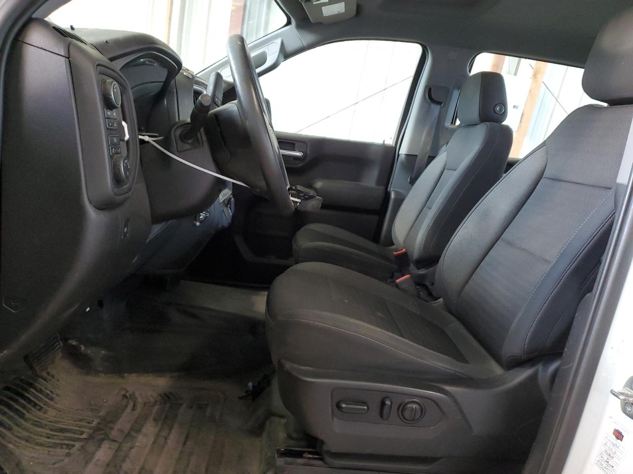 2022 CHEVROLET SILVERADO K1500 VIN:3GCUYAEF5MG187136