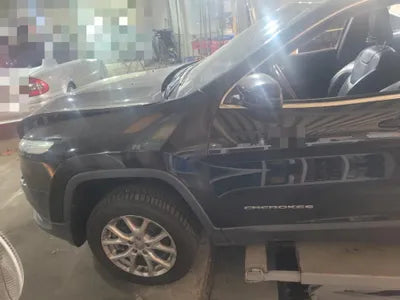 2016 Jeep Cherokee VIN:
