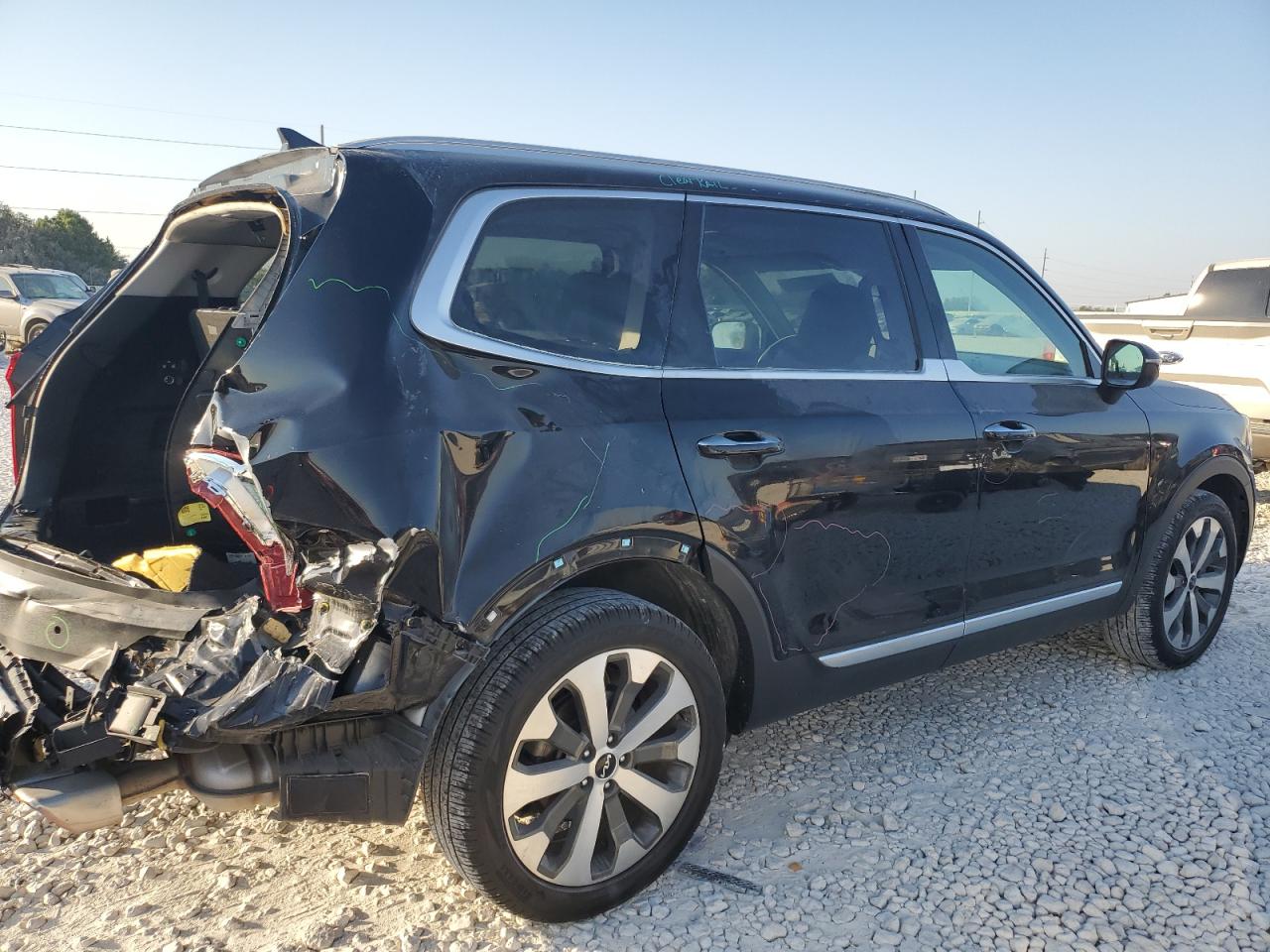 2022 KIA TELLURIDE S VIN:5XYP64HC5NG278249