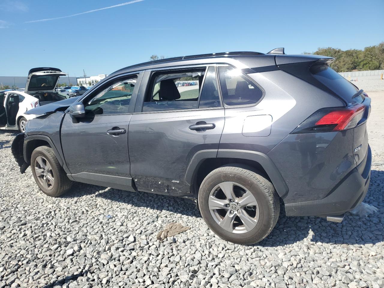 2024 TOYOTA RAV4 XLE VIN:JTMRWRFV5RJ060022