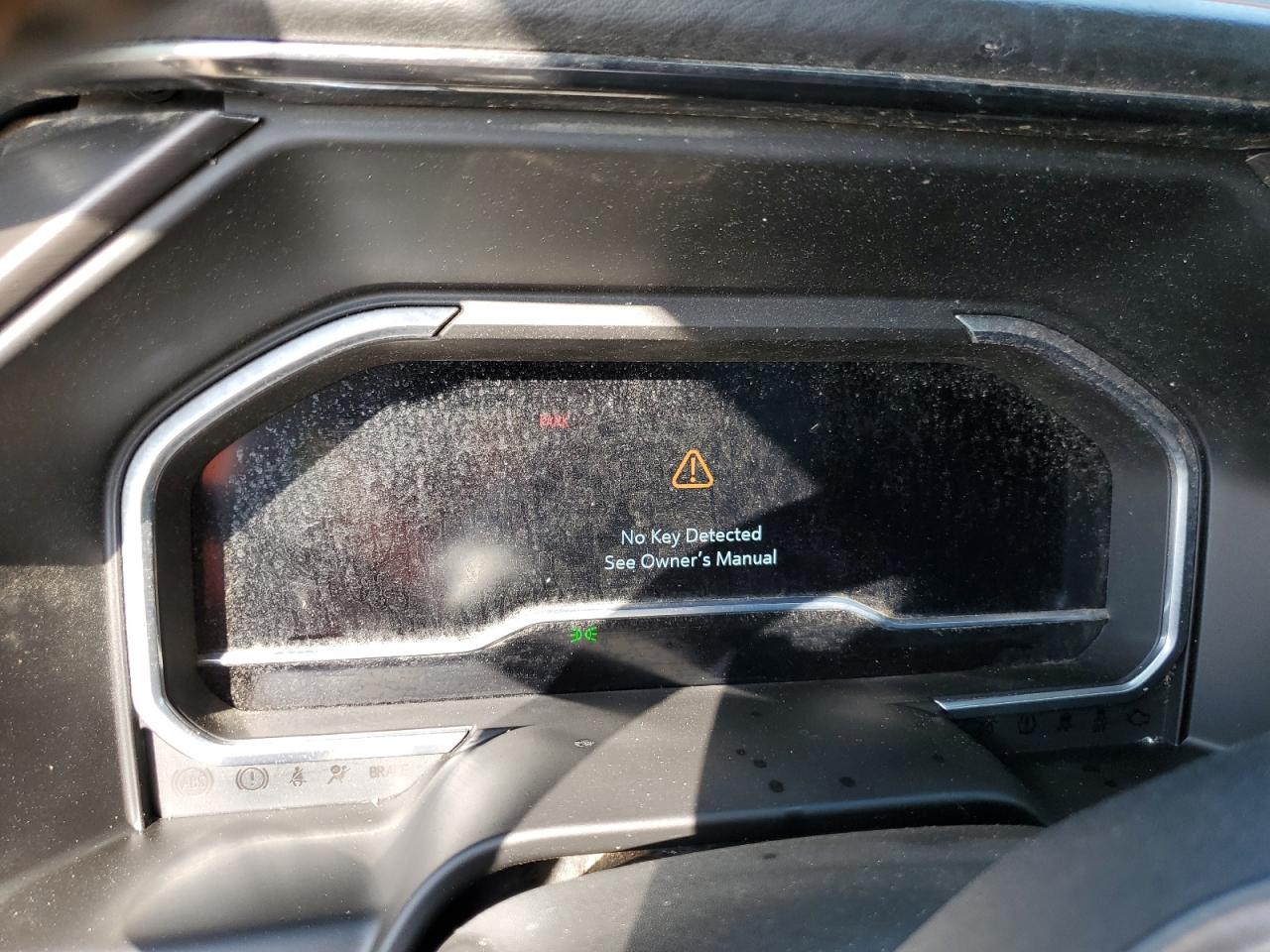 2022 GMC SIERRA K1500 AT4 VIN:1GTUUEET4NZ617992