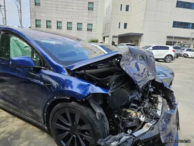 2023 Tesla Model X VIN: