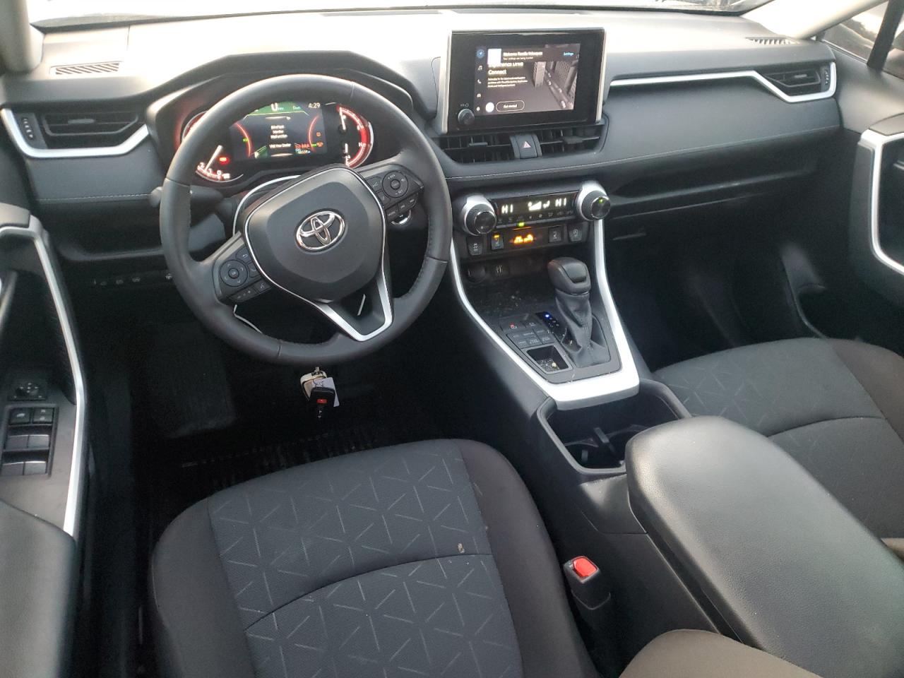 2023 TOYOTA RAV4 XLE VIN:2T3P1RFV3PC350068