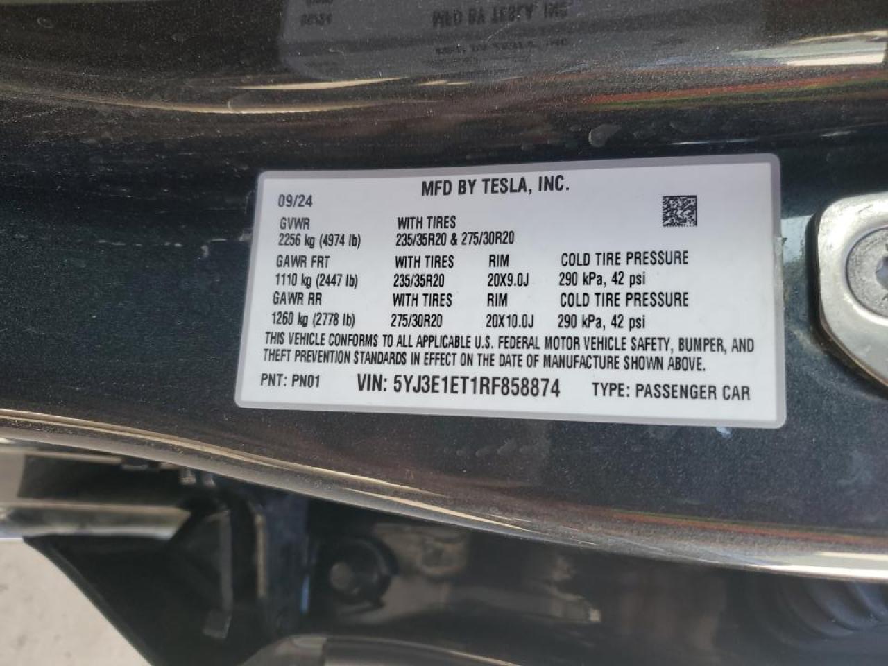 2024 TESLA MODEL 3  VIN:5YJ3E1ET1RF858874