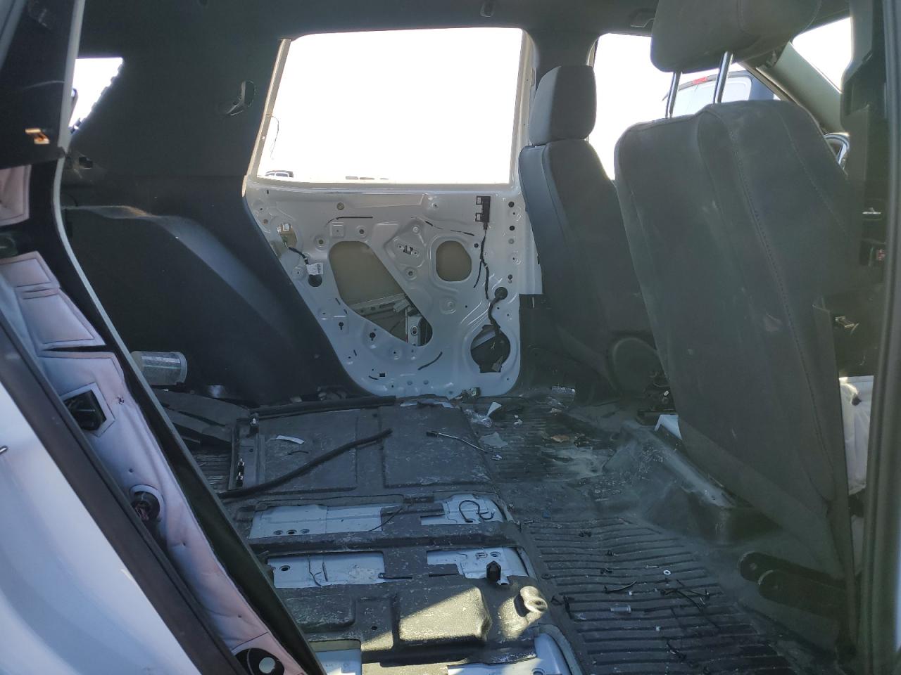 2024 CHEVROLET TAHOE C1500 VIN:1GNSCLEDXRR270446