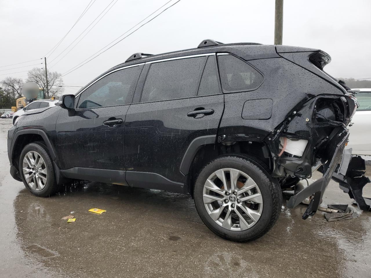 2024 TOYOTA RAV4 XLE PREMIUM VIN:2T3A1RFV5RC426947
