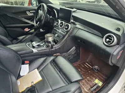 2016 Mercedes-Benz C 250 VIN: