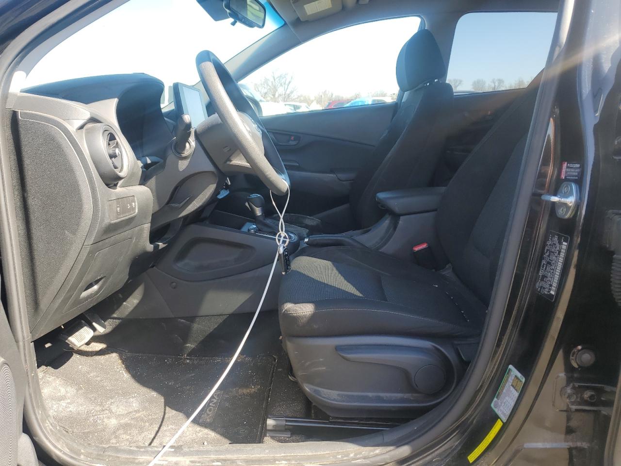 2022 HYUNDAI KONA SEL VIN:KM8K62AB5NU808083