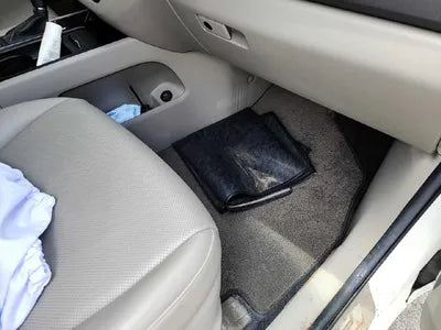 2015 Kia Carnival VIN: