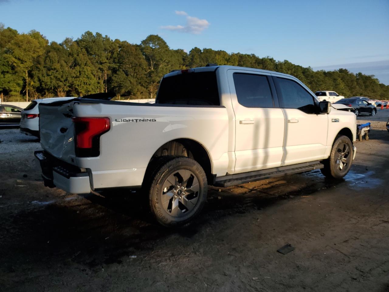 2024 FORD F150 LIGHTNING XLT VIN:1FT6W3L7XRWG07097