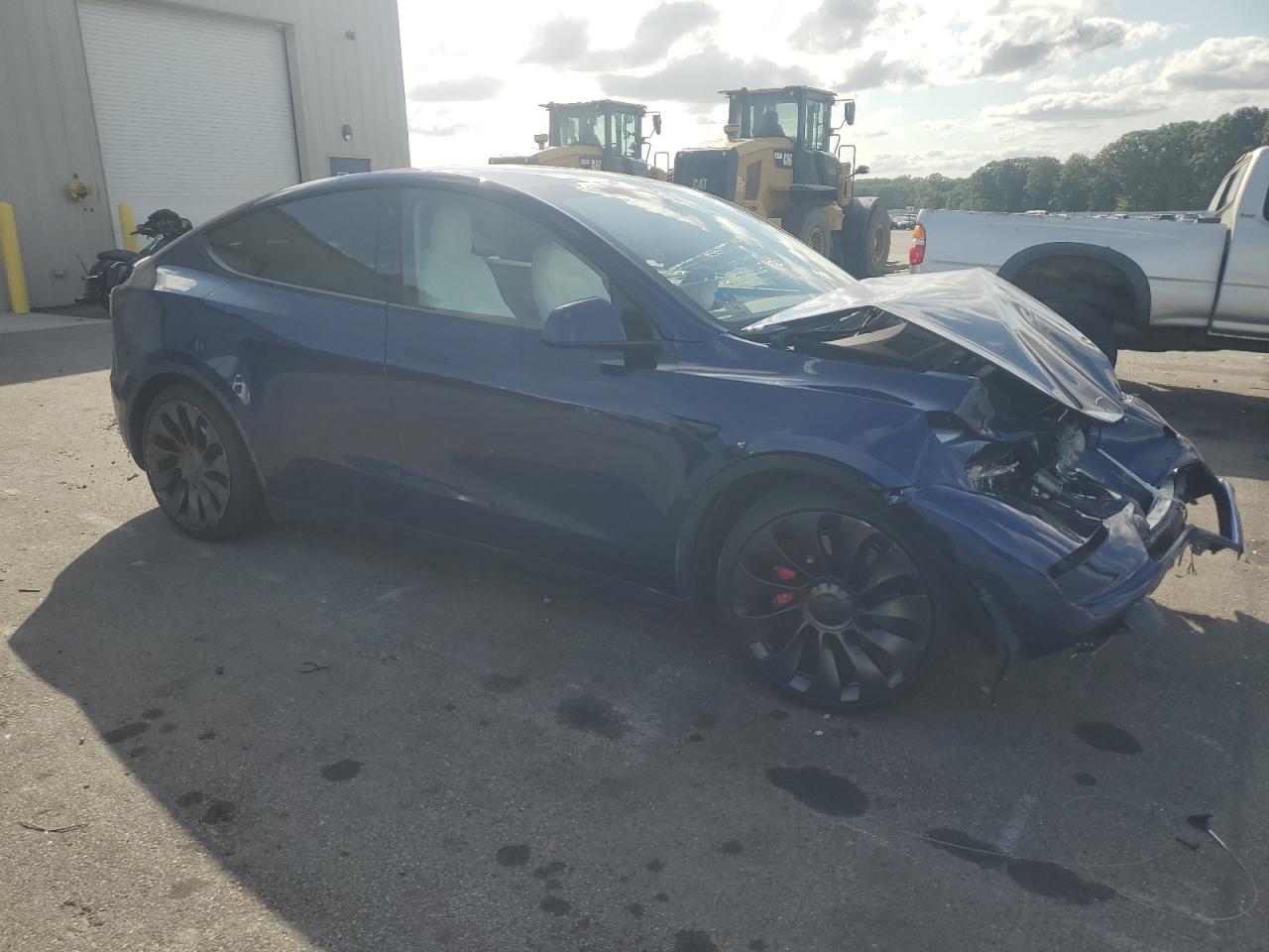 2022 TESLA MODEL Y  VIN:7SAYGDEF8NF570116