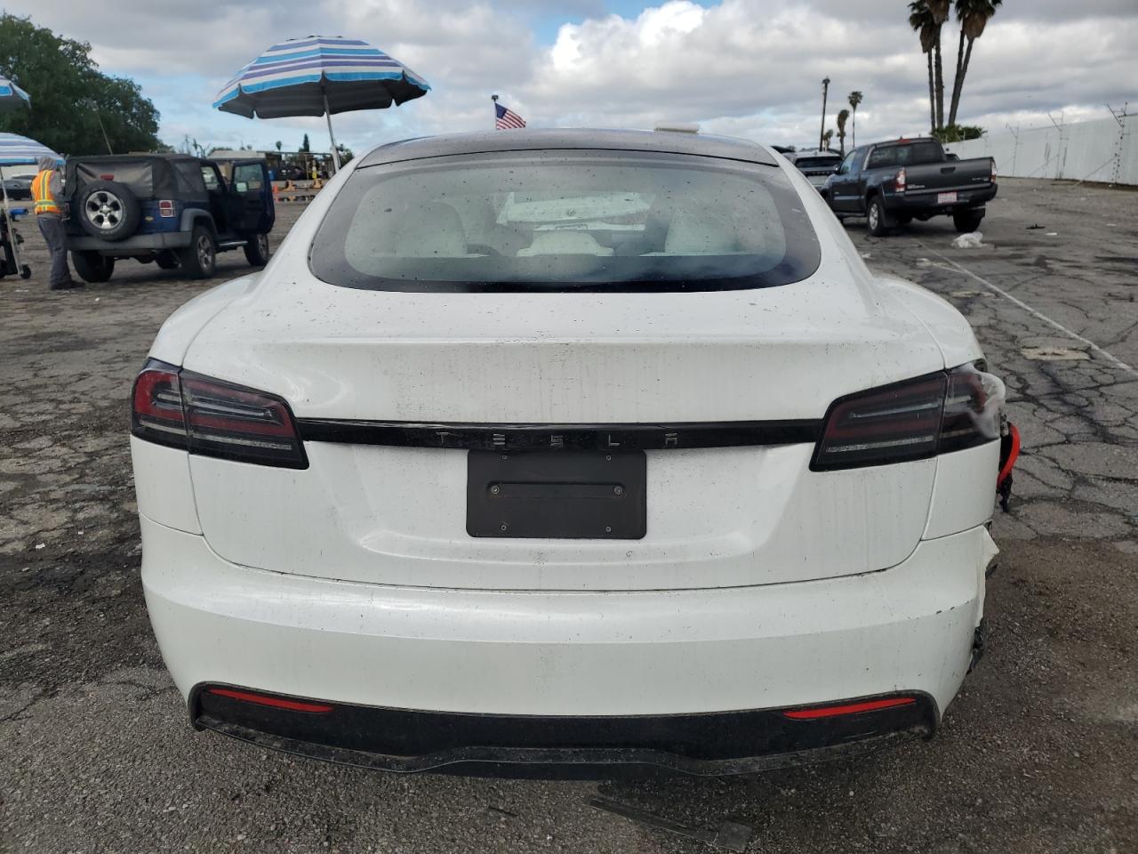 2023 TESLA MODEL S  VIN:5YJSA1E56PF511207