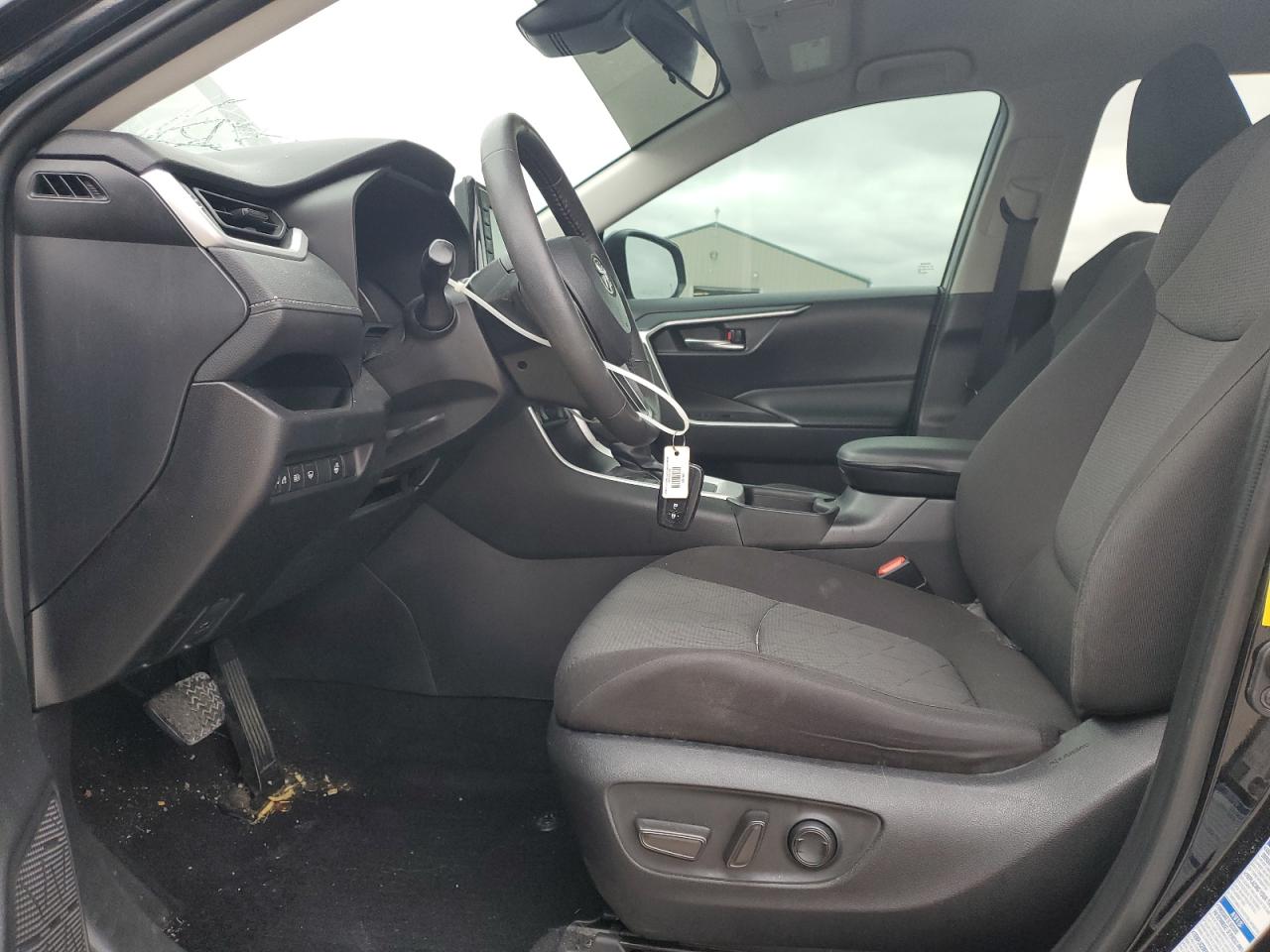 2022 TOYOTA RAV4 XLE VIN:2T3P1RFVXNC277598