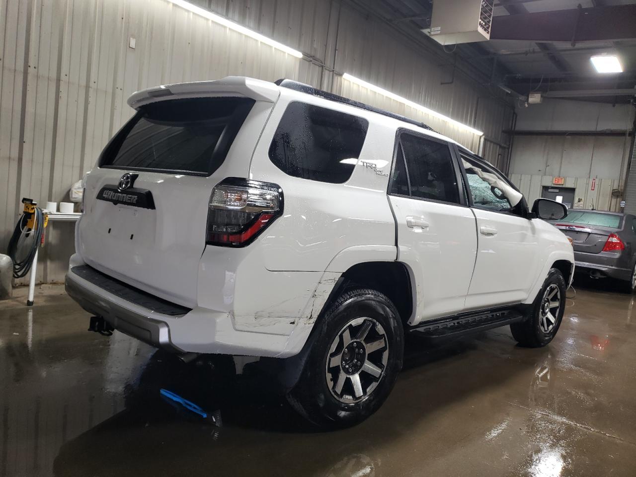 2022 TOYOTA 4RUNNER SR5 PREMIUM VIN:JTERU5JR1N6081693