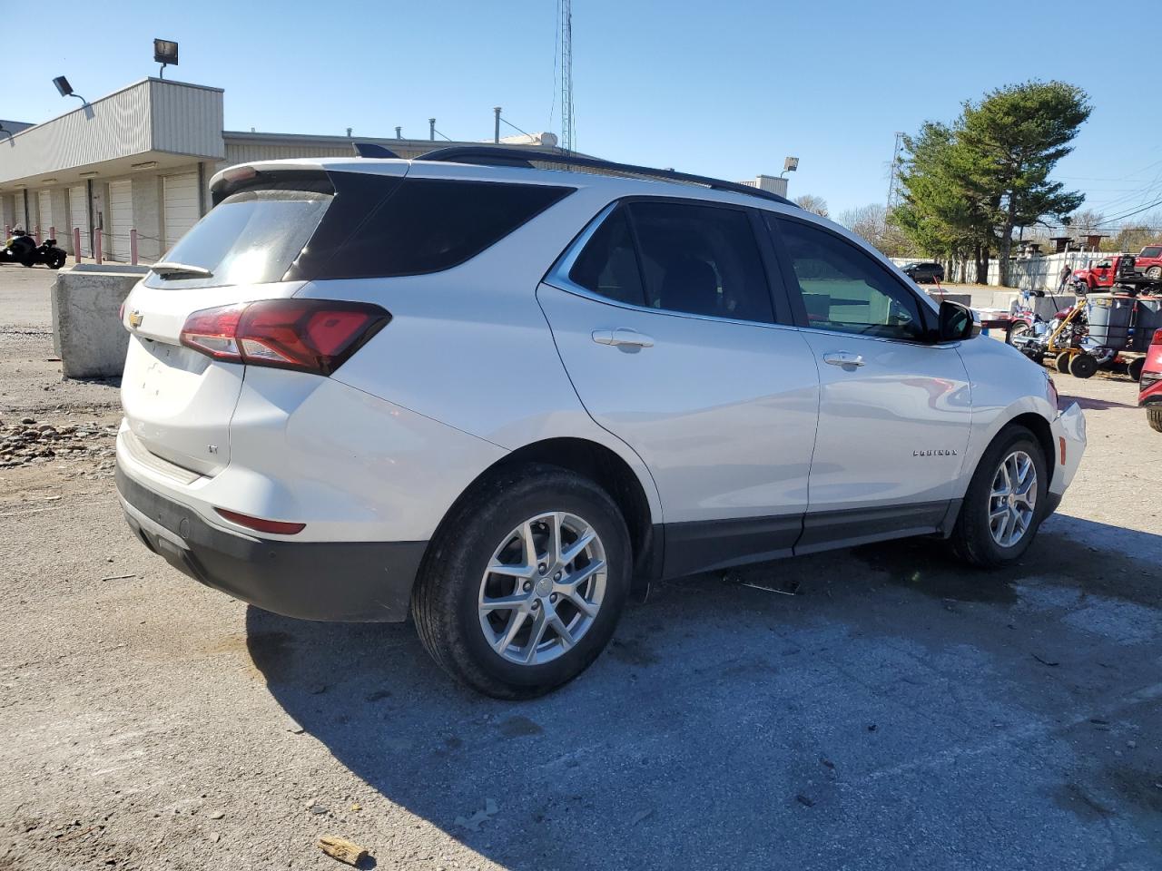 2022 CHEVROLET EQUINOX LT VIN:3GNAXKEV1NL212553