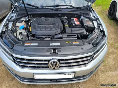 2018 Volkswagen Passat 1VWZZZA3ZJC040776 VIN:1VWZZZA3ZJC040776