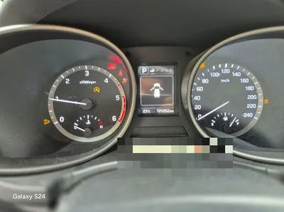 2015 Hyundai Santa FE VIN: