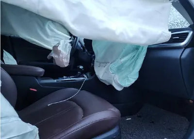 2017 Kia K5 KNAGU417GHA135833 VIN:KNAGU417GHA135833