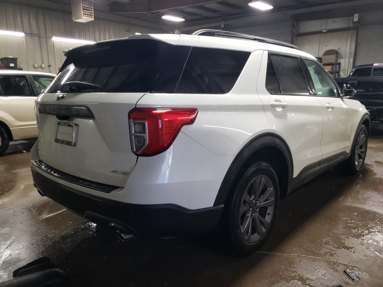 2022 FORD EXPLORER XLT VIN:1FMSK8DH4NGA71827