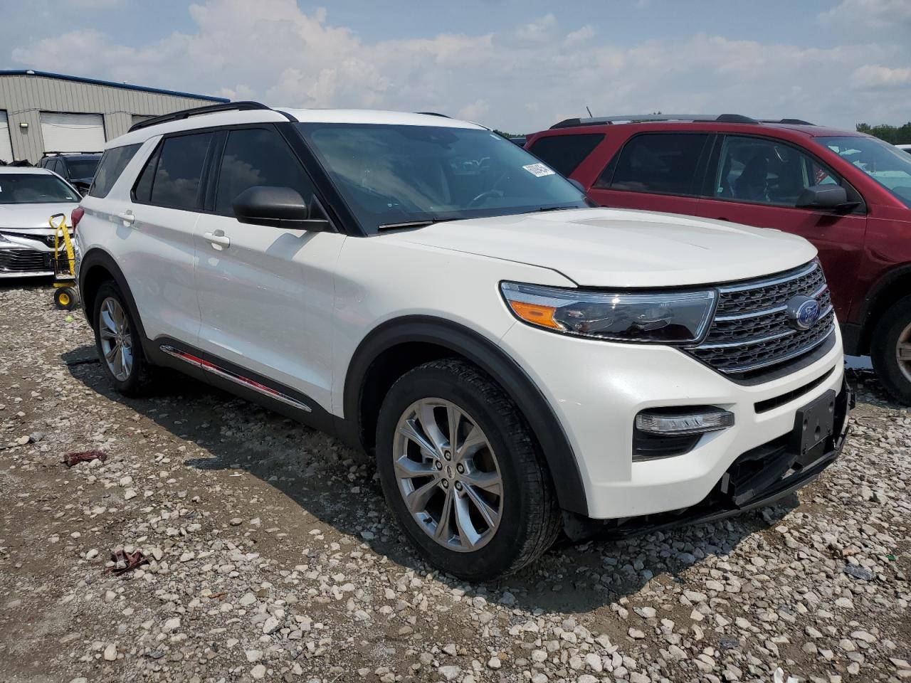 2022 FORD EXPLORER XLT VIN:1FMSK8DH8NGB64866