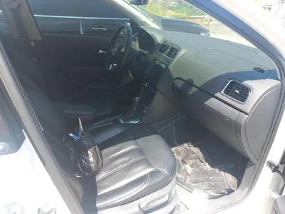 2014 Volkswagen Polo VIN:
