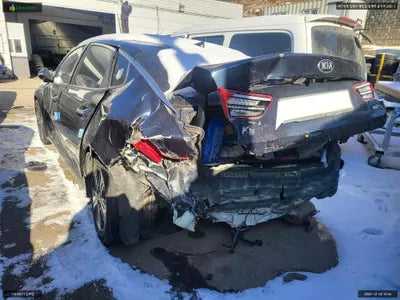 2016 Kia K5 KNAGW41CBGA001140 VIN:KNAGW41CBGA001140
