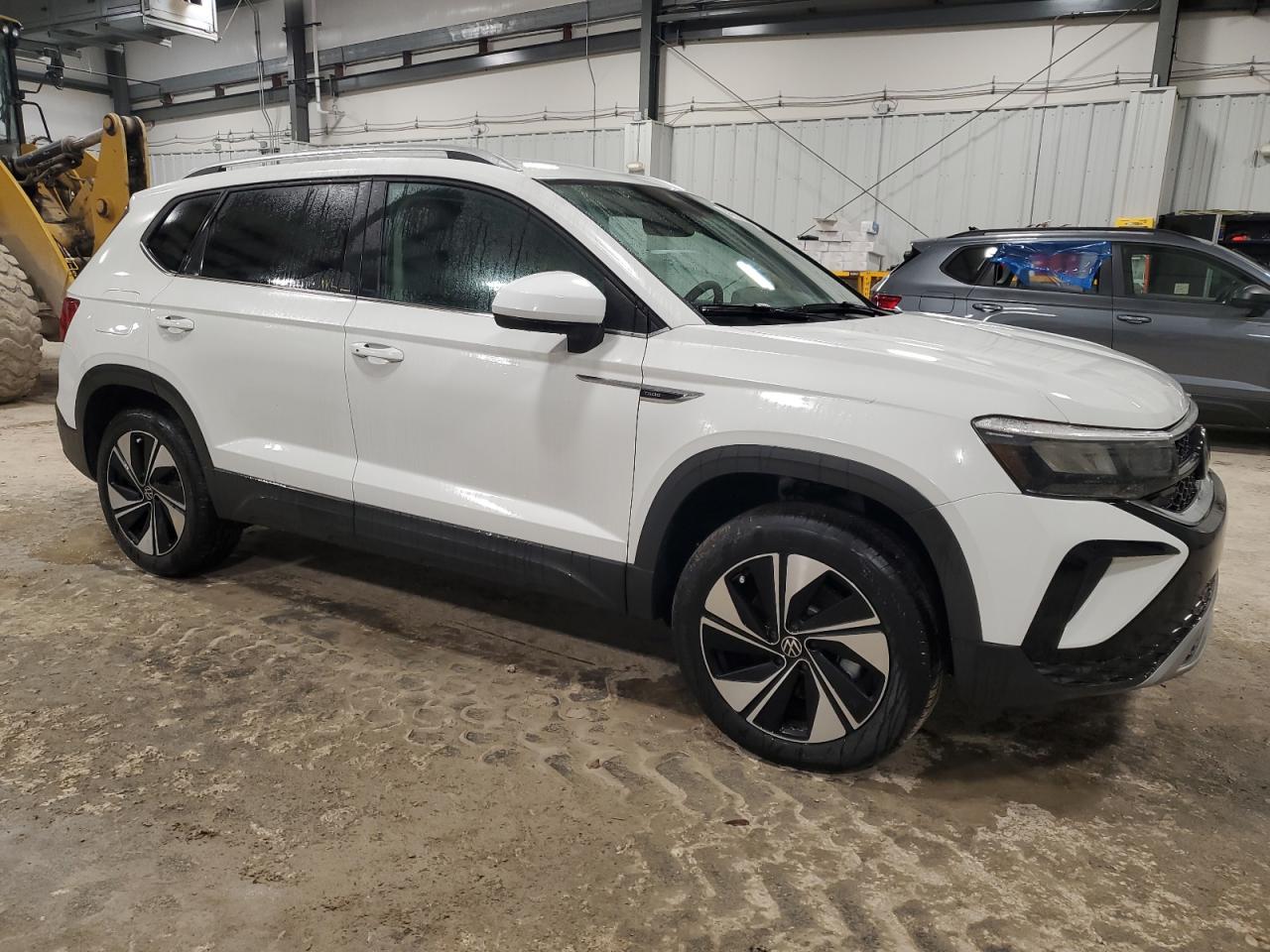 2024 VOLKSWAGEN TAOS SE VIN:3VVUX7B22RM075931