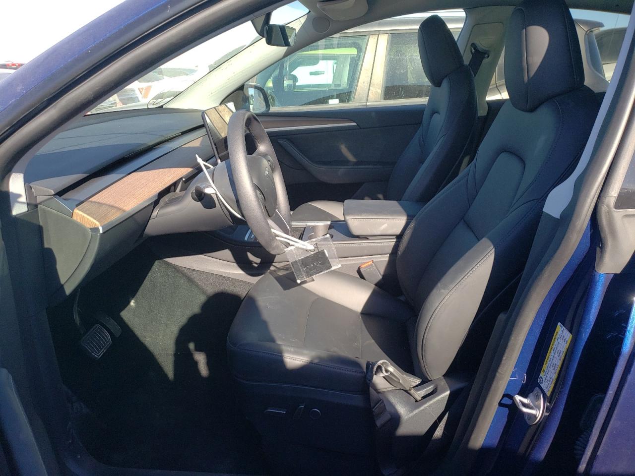 2023 TESLA MODEL Y  VIN:7SAYGDEE3PA204345