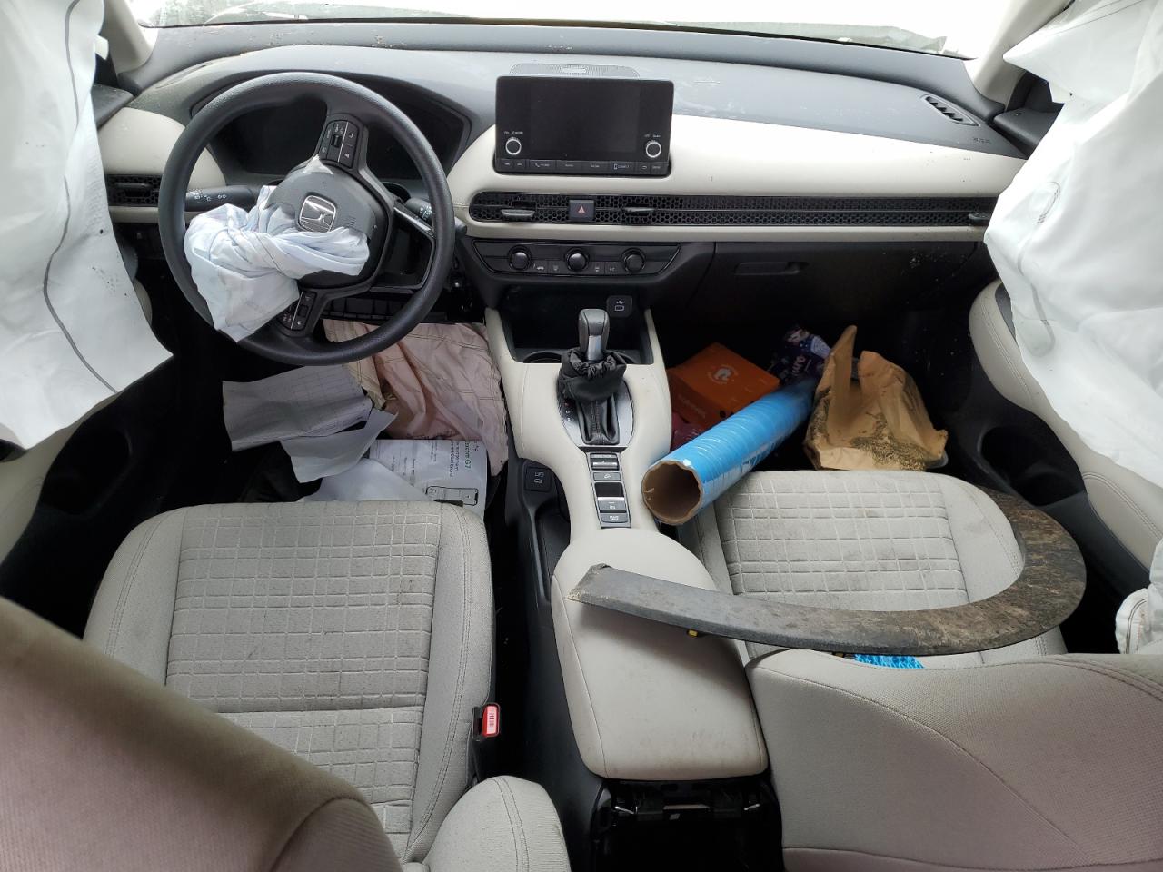 2024 HONDA HR-V LX VIN:3CZRZ2H3XRM704217