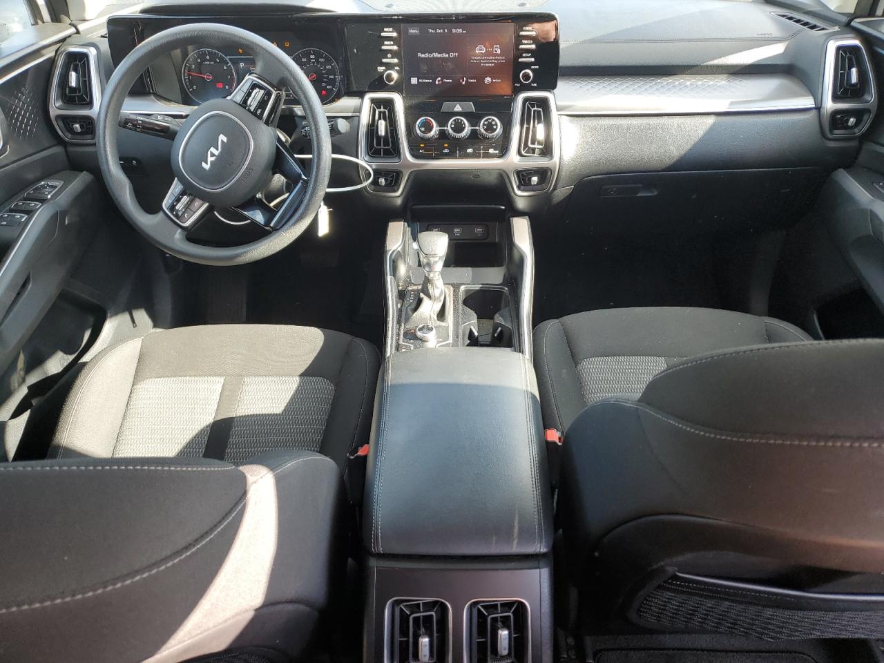 2022 KIA SORENTO LX VIN:5XYRGDLC7NG085601
