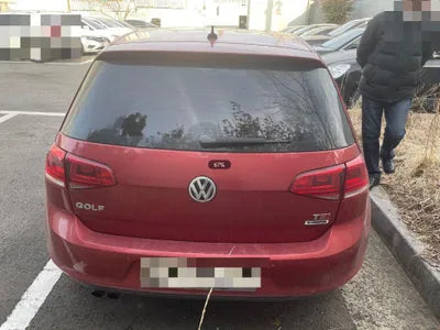 2016 Volkswagen Golf VIN: