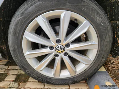 2015 Volkswagen Passat 1VWZZZA3ZFC105819 VIN:1VWZZZA3ZFC105819