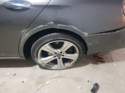 2018 Mercedes-Benz E 200 WDDZF4CB0JA425116 VIN:WDDZF4CB0JA425116