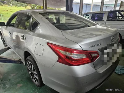 2017 Nissan Altima VIN: