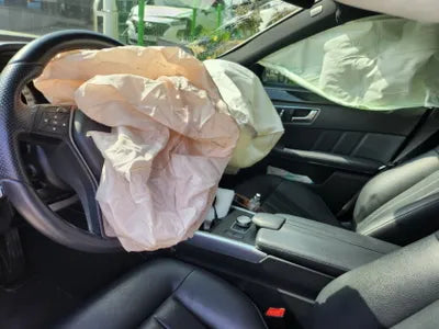 2014 Mercedes-Benz E 220 VIN: